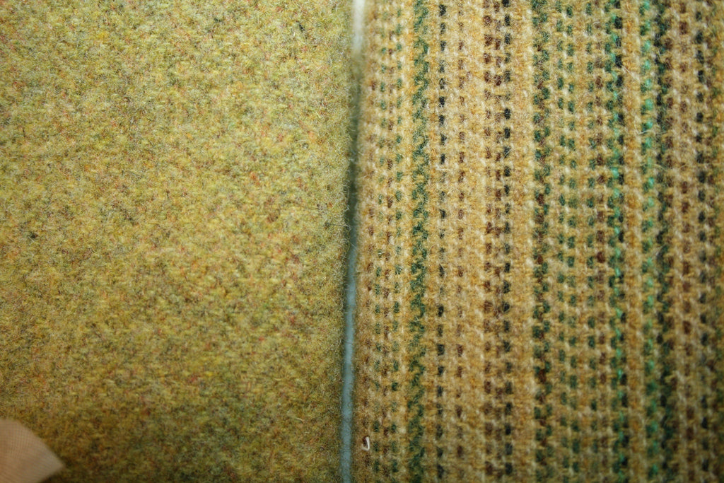 Fat Eighth Mill-dyed Wool Bundle - Contains 2 Coordinating Fat Eighths of Wool