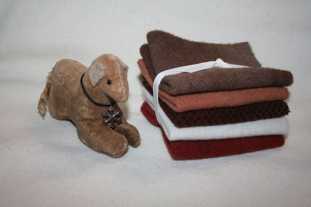 Flowers in a Pot Hand-Dyed Wool Fabric Bundle by Fiddlestix Designs