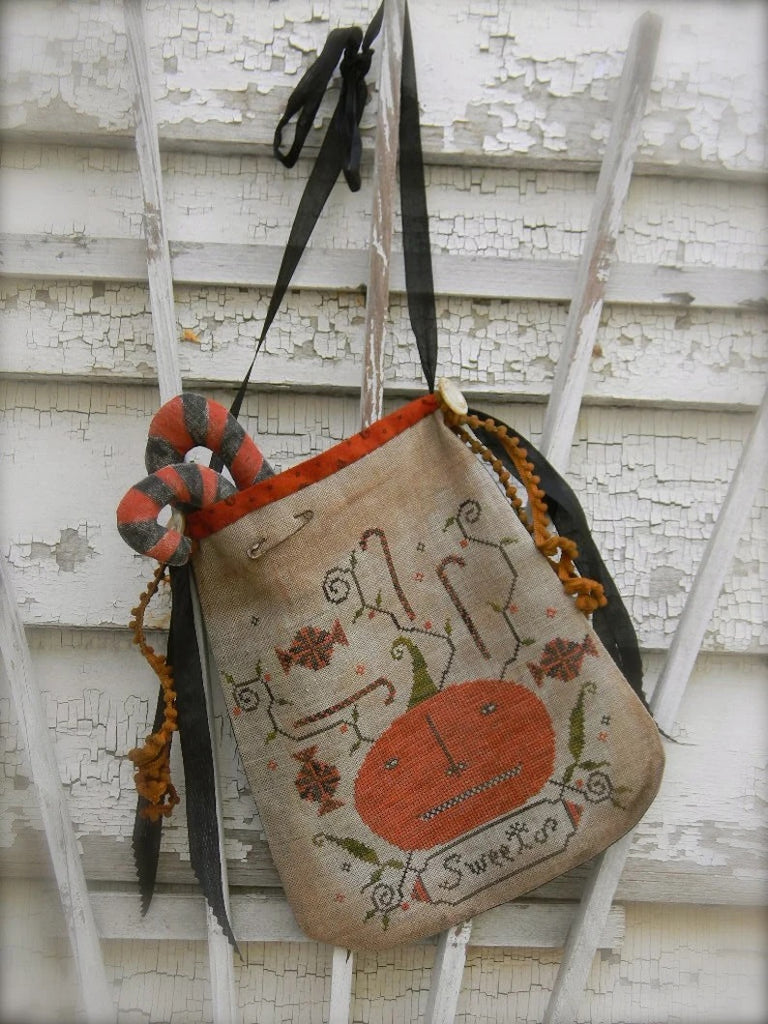 Halloween Sweet Bag Pattern by Notforgotten Farm