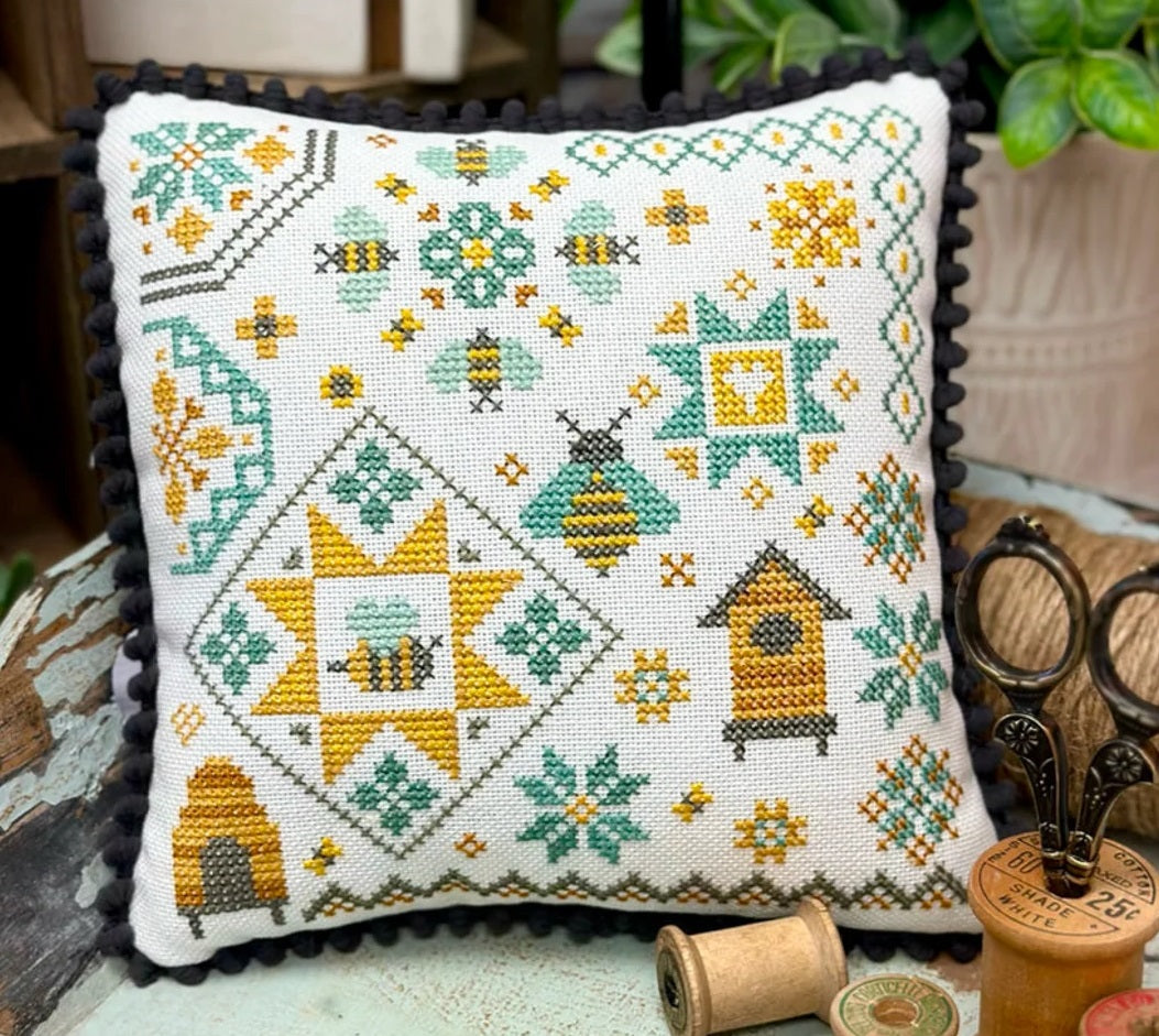 Honeybee Quaker Cross Stitch Pattern by Lindsey Weight – fiddlestix designs