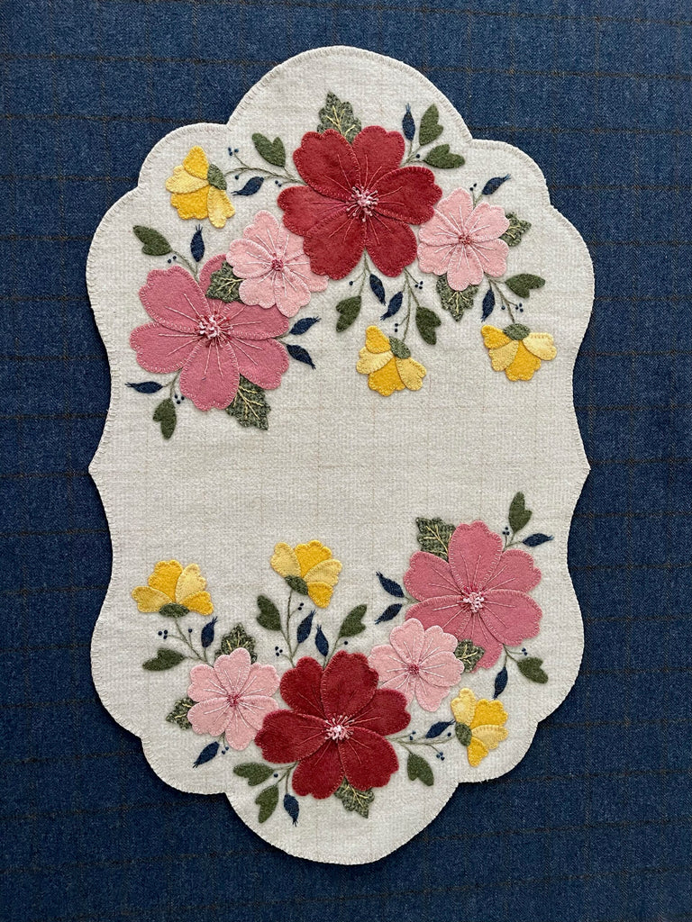 Summer Romance Table Mat Wool Applique Pattern by Karen Yaffe - Kit Option Available