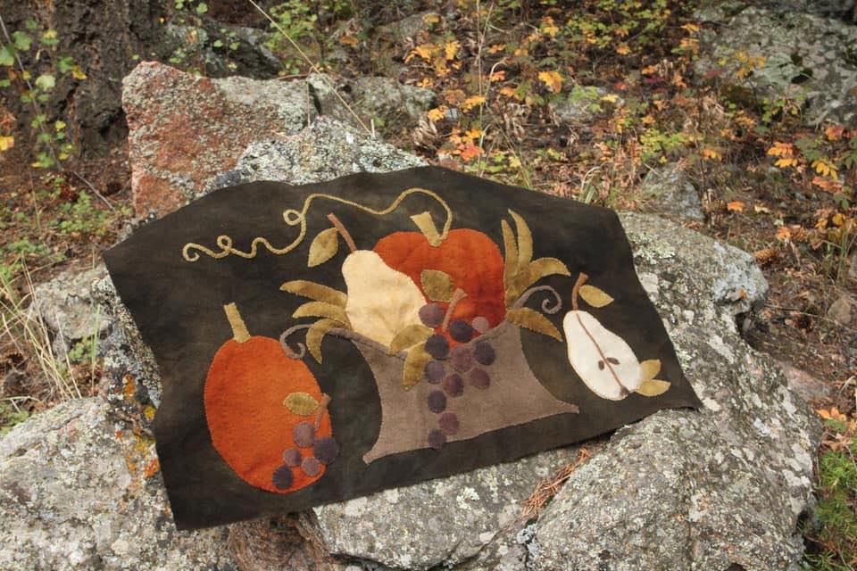 Prized Harvest Wool Applique Pattern by Maggie Bonanomi - Kit Options and Handmade Option Available, using Blackberry Primitives Hand-dyed Wool