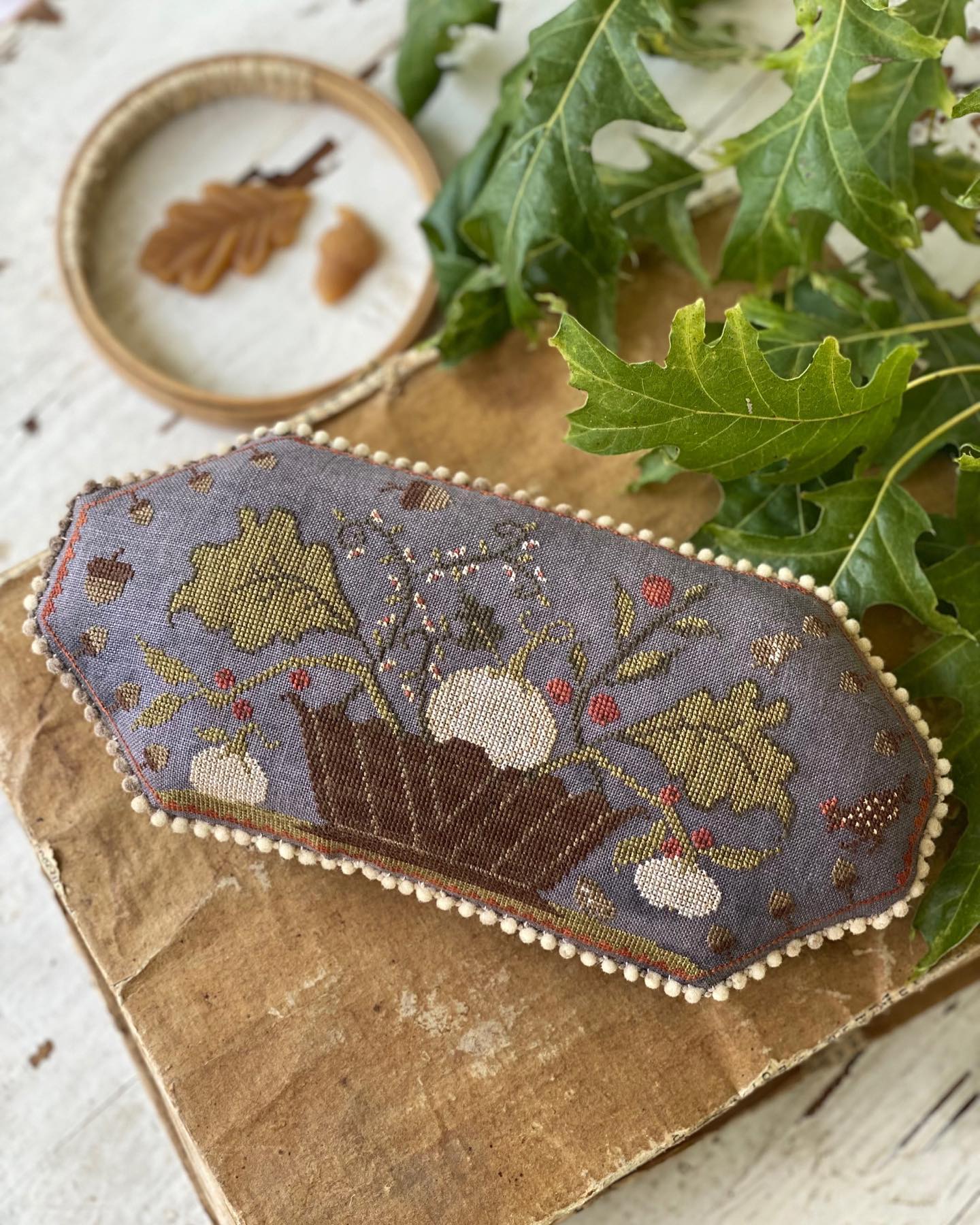 Gather Thy Harvest Pinkeep by Stacy Nash - Pattern and Floss Kit Optio ...