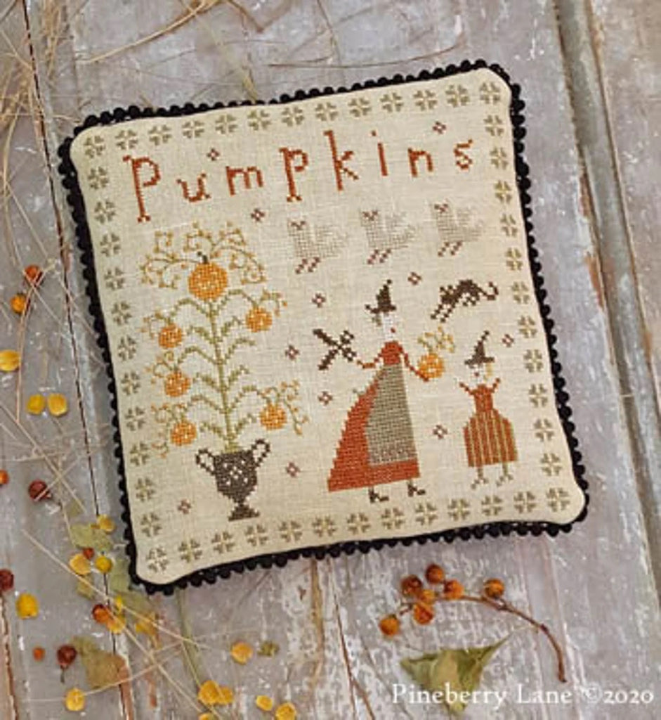 The Perfect Pumpkin Pattern by Pineberry Lane