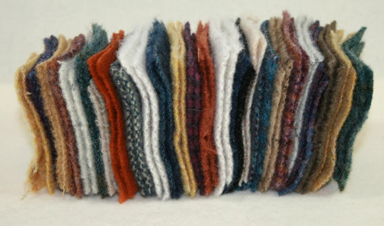 Wool Worm with Fifty 4" x 4" Squares Mill-dyed Wool Bundle